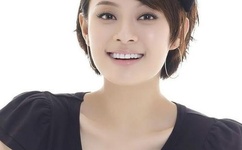 英语老师没戴罩子让我捏了一节课